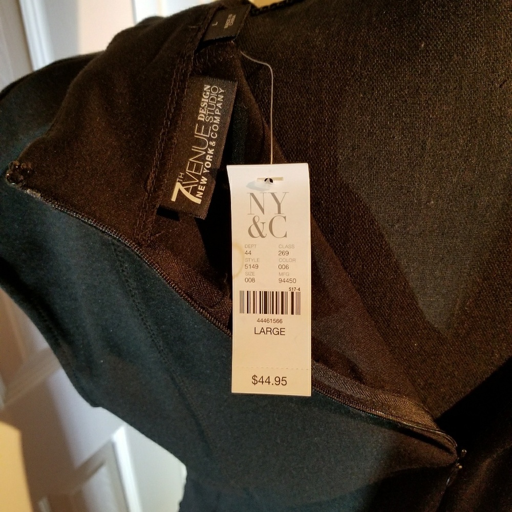 Black Laced Top - Picture 5 of 5